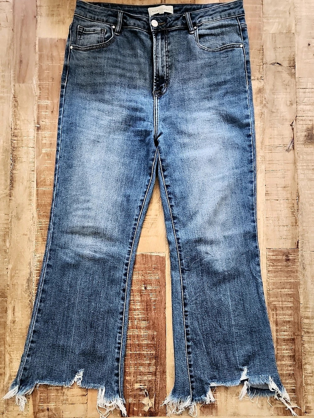 Risen High Rise Flare Jeans Ankle Length